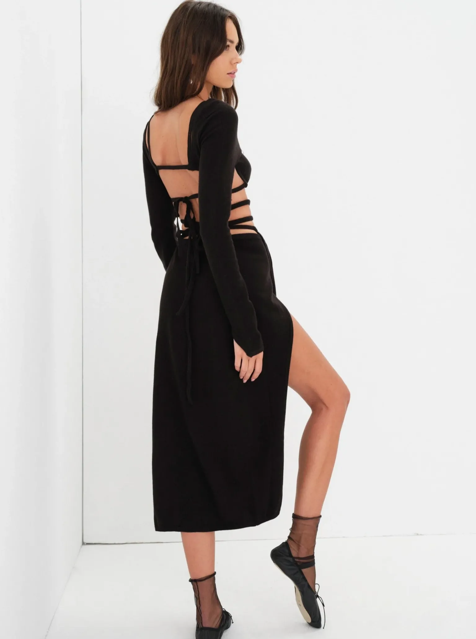 brady_midi_skirt_2.webp Discount For Love & Lemons Brady Midi Skirt Black