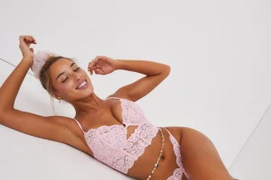 Hot For Love & Lemons Creamsicle Lace Bra Pink