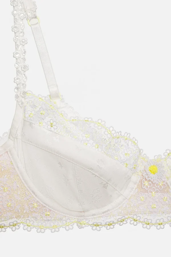 Best For Love & Lemons 3D Daisy Underwire Bra White