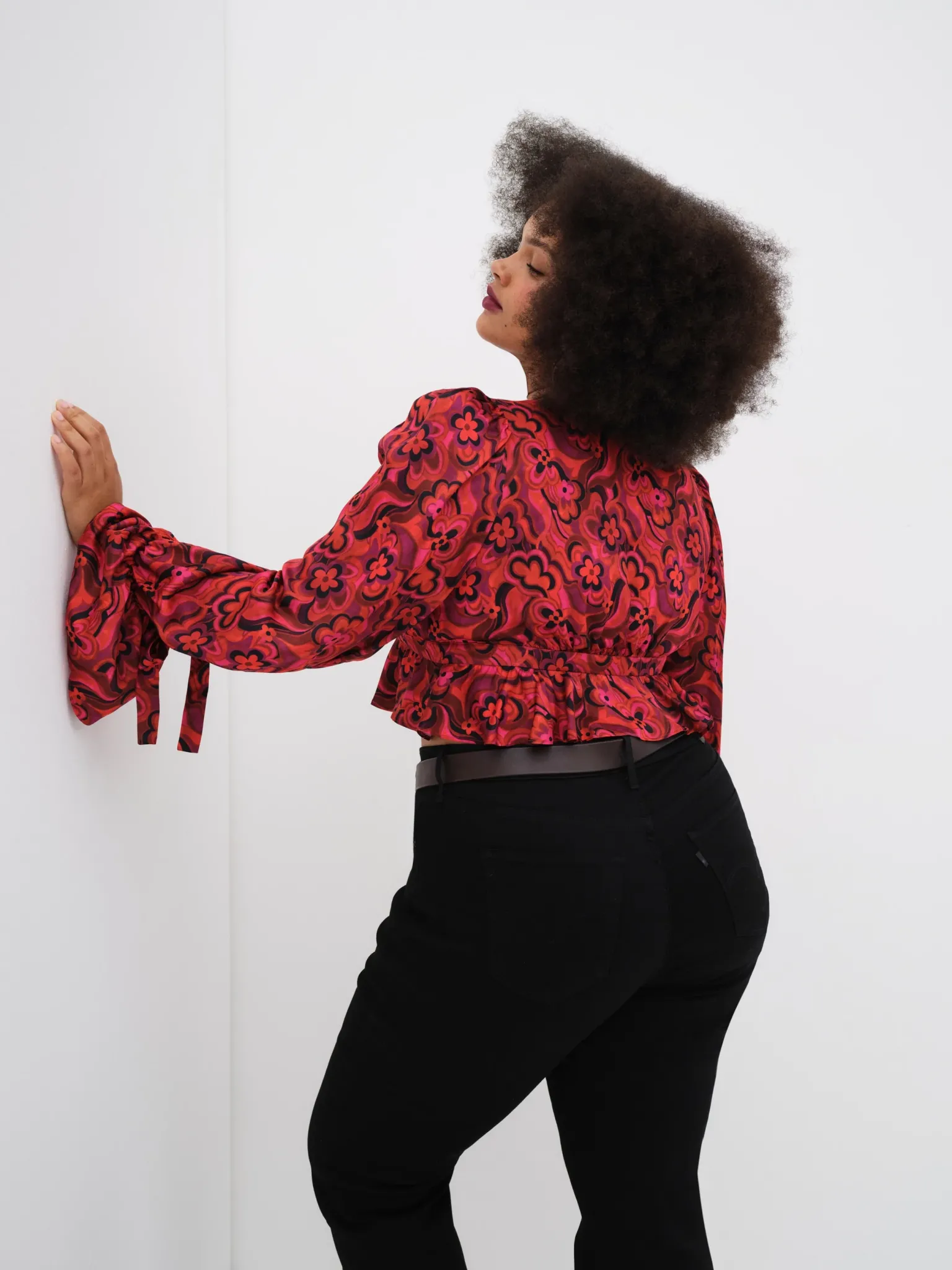 davina_tie_front_blouse_3.webp Outlet For Love & Lemons Davina Tie Front Blouse Red