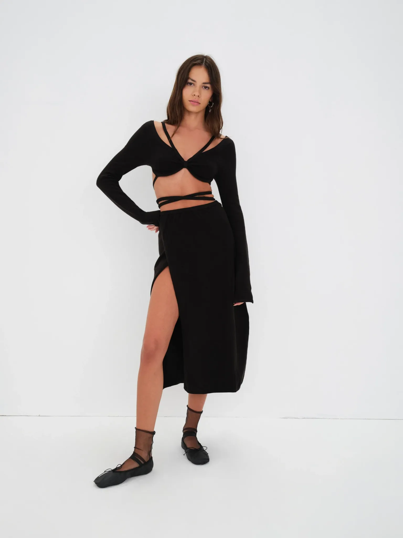 edith_crop_sweater_2.webp Best For Love & Lemons Edith Crop Sweater Black