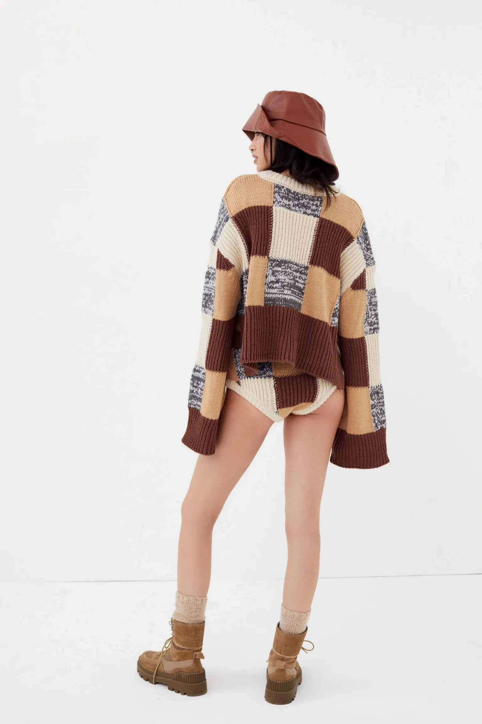 finley_short_1.webp Sale For Love & Lemons Finley Short Neutral