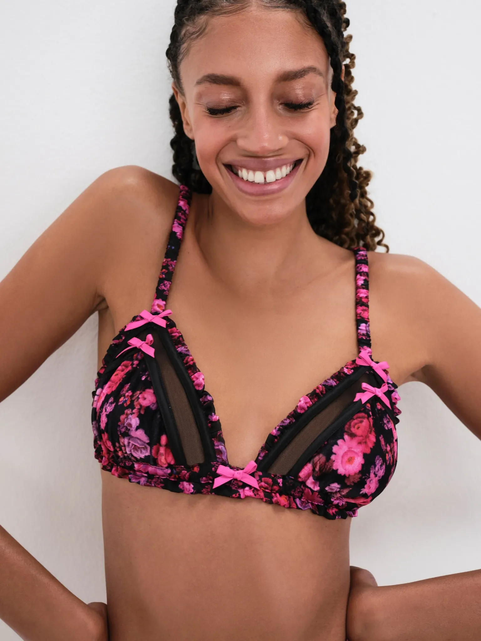 lola_triangle_bra_1.webp Hot For Love & Lemons Lola Triangle Bra Black