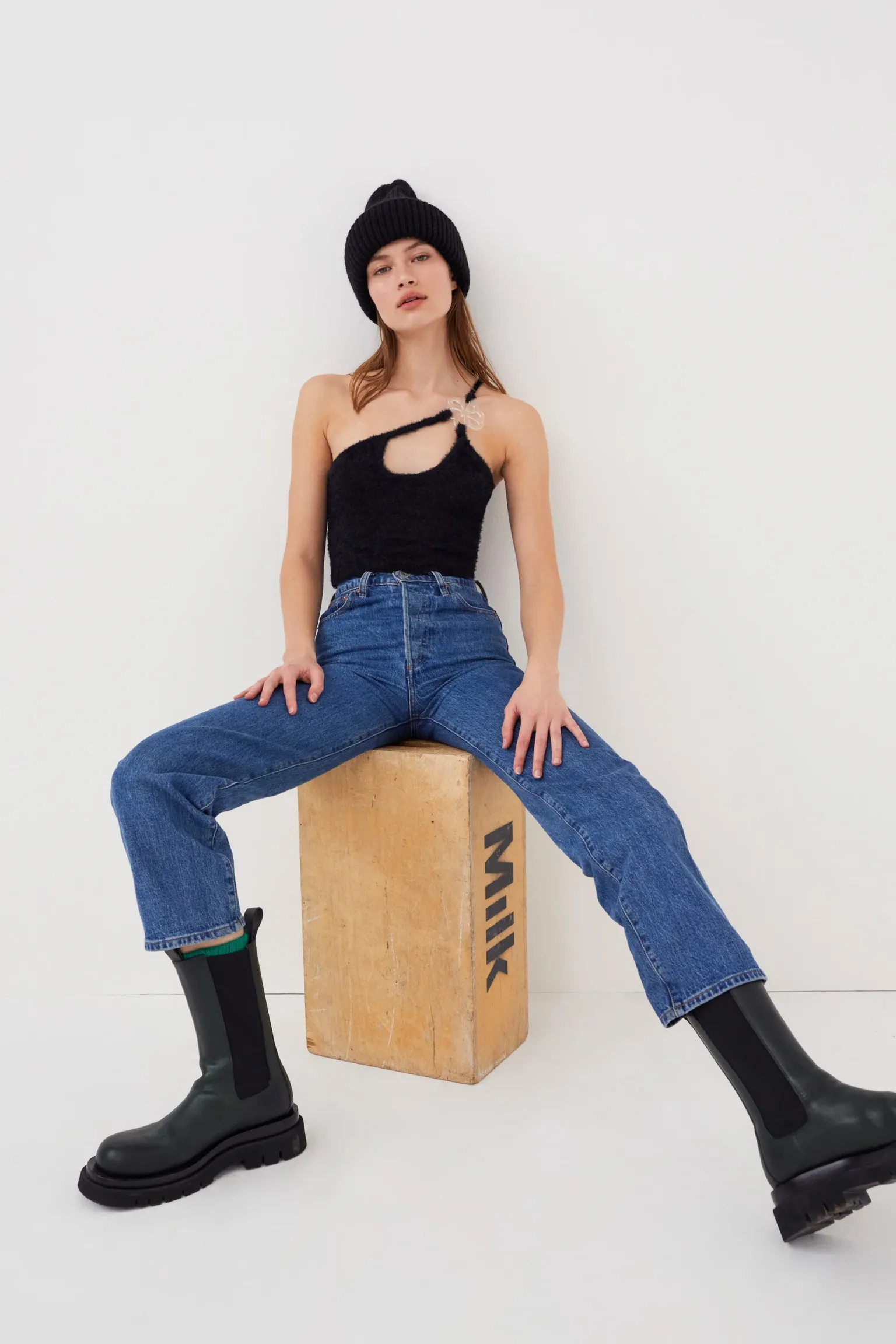 mirabel_crop_top_1.webp Online For Love & Lemons Mirabel Crop Top Black