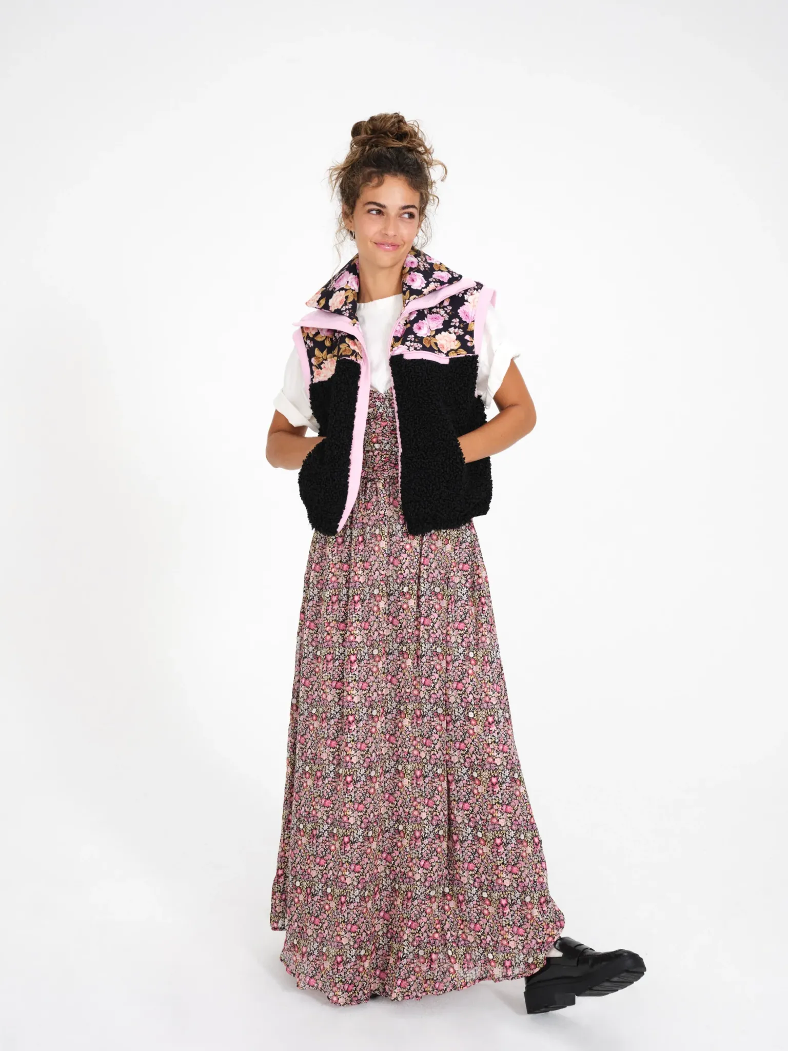 puffer_vest_3.webp Store For Love & Lemons Puffer Vest Black