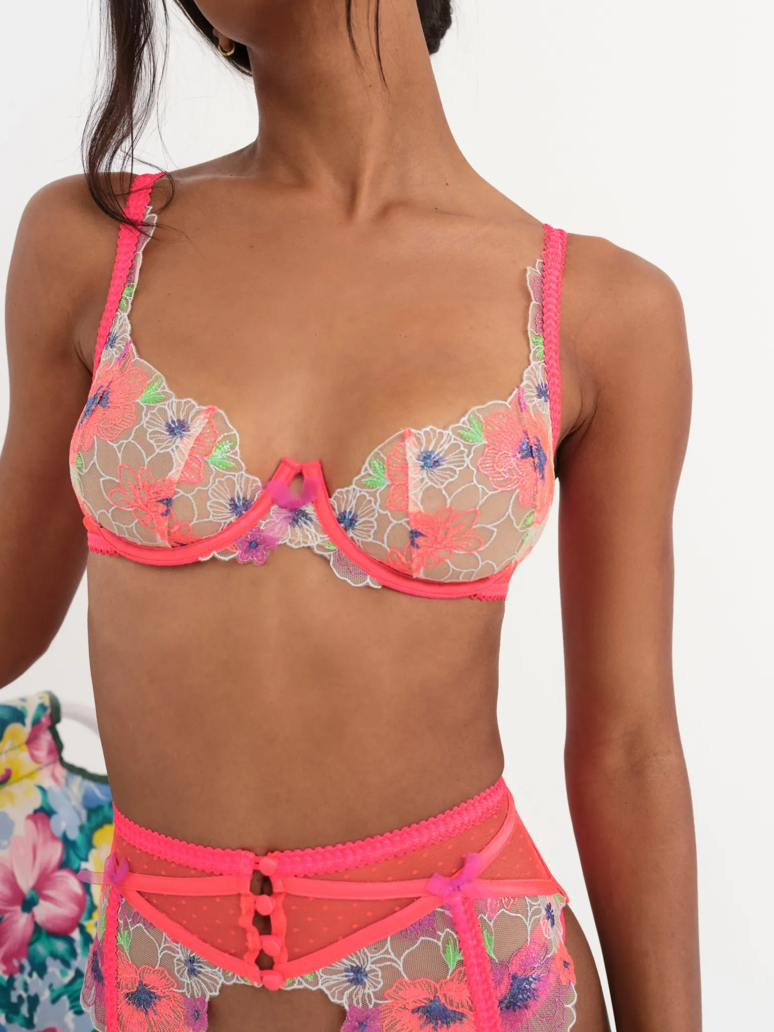 shimmer_zinnia_embroidery_1-1.webp Shop For Love & Lemons Shimmer Zinnia Embroidery Underwire Bra Pink